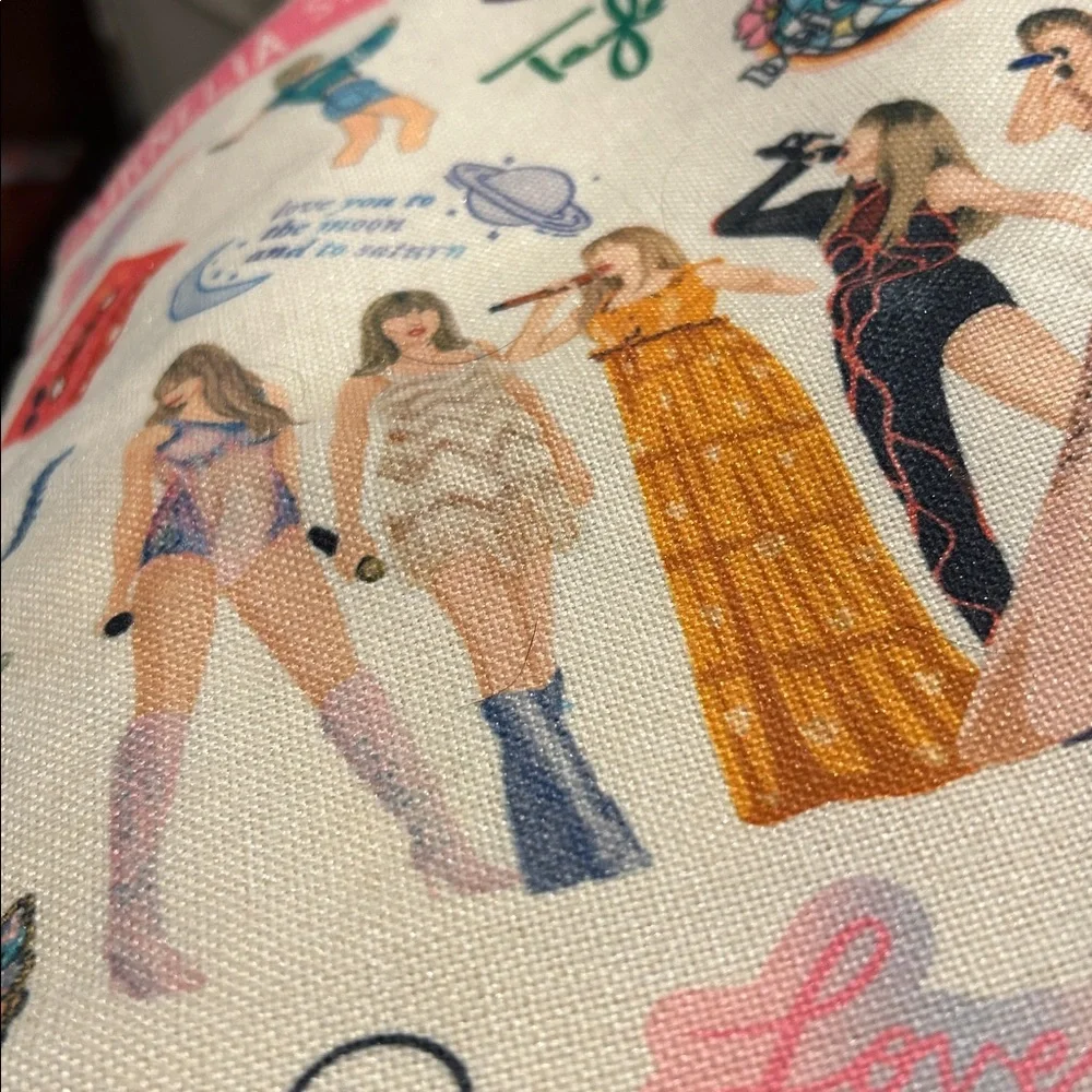 Taylor Swift Eras Tour Arlington Pillow Cover